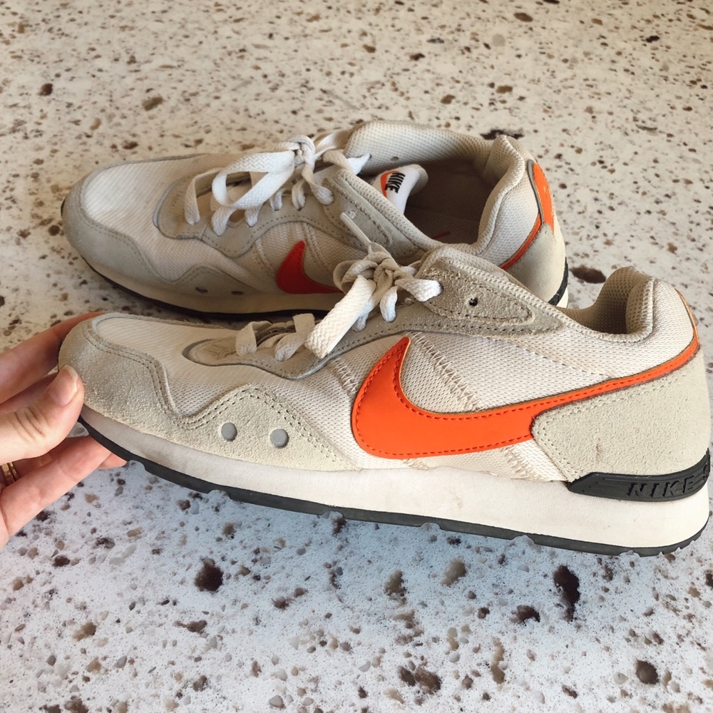 Nike Beige Sneakers with Vibrant Orange Detail✨